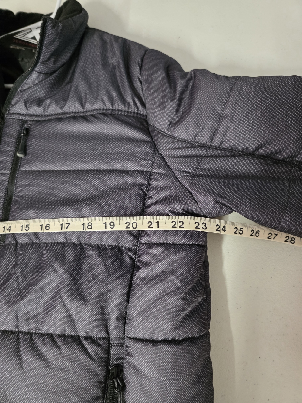 ZeroXposur men's quilted puffer jacket with a textured pattern Size L - Picture 10 of 12